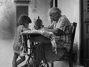 una-punta-di-sal-nonni-di-ieri-e-di-oggi-gli-anziani-di-mazara