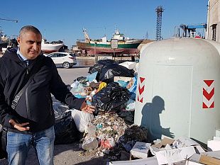 video-mazara-fra-i-rifiuti-la-grutta-il-comune-deve-avviare-la-differenziata-quello-della-discarica-e-un-problema-relativo