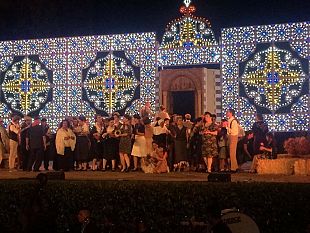 applausi-a-scena-aperta-ieri-sera-al-teatro-di-verdura-di-palermo-per-cavalleria-rusticana-e-pagliacci-il-14-agosto-laida-di-attilio-colonnello