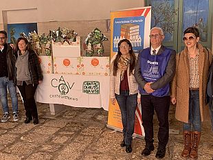 castelvetrano/gens-nova-dona-50-uova-di-pasqua-al-cav-di-castelvetrano