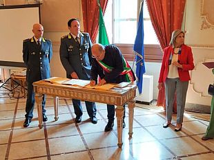 salaparuta-sottoscritto-accordo-tra-comune-e-prefettura