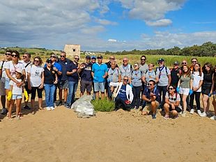 adotta-loro-blu-levento-del-rotary-per-la-salvaguardia-dellambiente-fluviale-e-marino