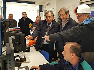 rifiuti-musumeci-i-sindaci-si-impegnino-con-la-differenziata-si-superi-le-fallimentari-srr-gestione-a-citta-metropolitane-e-liberi-consorzi-comunali