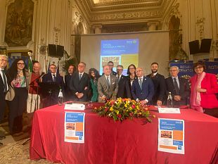 il-rotary-presenta-a-marsala-la-monografia-sui-teatri-antichi-e-moderni-di-sicilia-e-malta