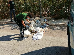 valderice-aiza-contribuisce-alla-pulizia-della-citta