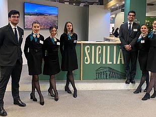 mazara/vinitaly-2023-entusiasmo-degli-espositori-siciliani