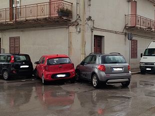 mazara-scontro-fra-due-auto-allincrocio-fra-via-livorno-e-via-firenze-ci-sono-feriti