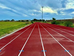 mazara-al-via-il-rifacimento-delle-torri-faro-del-palazzetto-dello-sport-in-contrada-affacciata