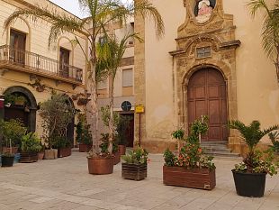 mazara-mercatino-delle-pulci-dellhobbistica-e-del-piccolo-antiquariato-ecco-il-regolamento-e-come-partecipare