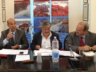 distretto-della-pesca-presentato-all-assemblea-dei-soci-il-programma-blue-sea-land-2013