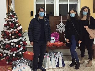 rotary-e-rotaract-castelvetrano-hanno-promosso-una-raccolta-di-doni-per-le-famiglie-in-difficolta