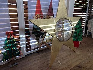 la-torta-gigante-degli-elfi-musica-danza-e-degustazioni-nemmeno-il-maltempo-ferma-gli-eventi-al-teatro-franchi-ingrassia