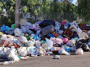 erice-fronte-comune-segnala-discarica-a-cielo-aperto-vicino-la-funivia