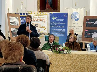 castiglione-alla-presentazione-del-libro-la-mia-campobello-di-marisa-cusumano