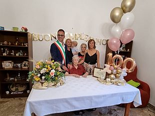 valderice-festeggia-i-cento-anni-di-caterina-navetta