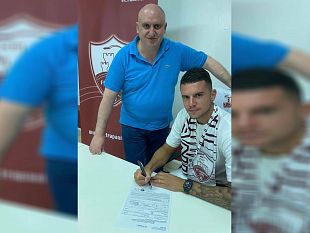 fc-trapani-1905-firma-lattaccante-alessandro-gatto
