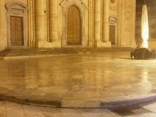 marsala-avviata-la-pulizia-del-basolato-nel-centro-storico