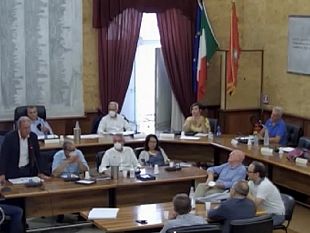 ieri-in-consiglio-comunale-spazio-alle-comunicazioni-e-alle-interrogazioni