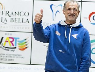 serie-b-lo-scalia-sciacca-volley-presenta-il-nuovo-allenatore-tani-frinzi-russo