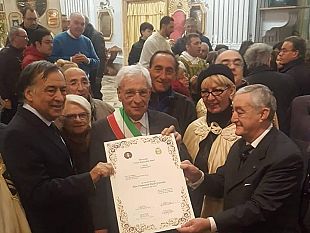 comunale-di-campobello-sottoscrive-gemellaggio-beatificazione-del-principe-di-palagonia-protettore-dei-sindaci