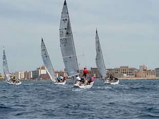 trapani/successo-a-trapani-e-ad-erice-per-la-coppa-italia-platu-25-di-vela