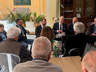 trapani-sottosegretario-la-pietra-incontra-rappresentanti-di-agricoltura-e-pesca