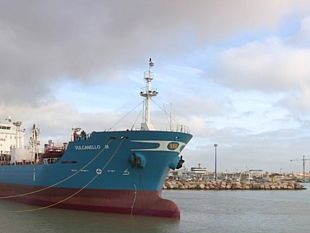 dopo-11-anni-torna-una-petroliera-a-mazara-del-vallo