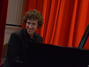 teatro-sollima-marsala-standing-ovation-per-rafael-soler-vilaplana