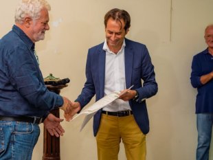 san-cataldo-donata-al-comune-scultura-di-franco-molteni