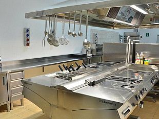 due-giorni-di-formazione-per-docenti-all-alberghiero-di-erice-con-il-prof-andreoletti