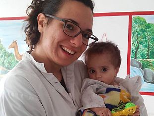 la-pediatra-marsalese-gloria-todeschini-in-palestina-al-servizio-dei-bimbi-meno-fortunati