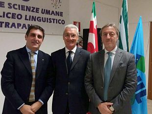 scuole-rischio-doppi-turni-nelle-scuole-della-provincia-di-trapani-cgil-cisl-uil-incontrano-il-commissario-del-libero-consorzio