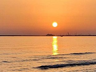 ultime-della-sera-music-for-sunset-a-gallitello-marittima