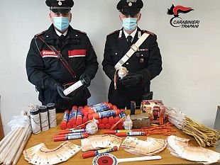 mazara-2-detenzione-illegale-fuochi-artificio-denunciato-pregiudicato-possesso-40-mila-euro