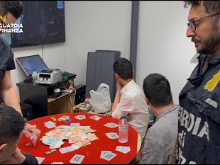 smantellata-dalla-gdf-di-palermo-una-bisca-clandestina