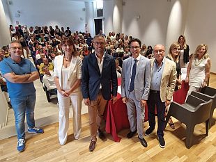 alcamo-116-lavoratori-asu-del-comune-firmano-il-contratto-a-tempo-indeterminato