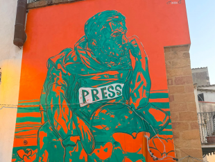 sambuca-di-sicilia-un-murale-dedicato-al-giornalista-palestinese-anas-al-sharif