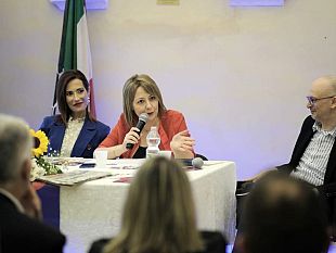 palmosa-fest-presentata-la-terza-edizione-del-festival-darte-e-letteratura