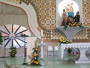 partanna-santuario-della-libera-due-aziende-donano-portacero-pasquale