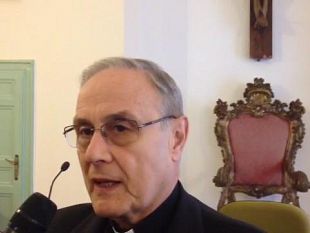 video-il-vescovo-mogavero-incontra-i-giornalisti-e-parla-della-violenza-a-charlie-hebdo