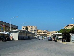 avvisi-di-garanzia-per-vincenzo-menfi-e-giuseppe-occhipinti-per-le-baracche-di-via-degli-atleti