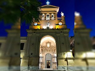 paceco-installata-una-croce-visibile-anche-da-trapani