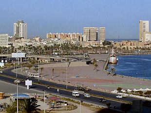 trattative-per-difficile-vicenda-sequestro-pescherecci-mazaresi-a-bengasi-dal-governo-invito-al-silenzio-armatori-e-familiari-marittimi-incontrano-sindaco-e-vescovo