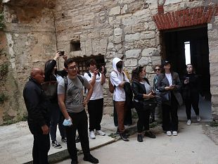 gli-studenti-dello-sciascia-bufalino-studiano-il-futuro-della-colombaia