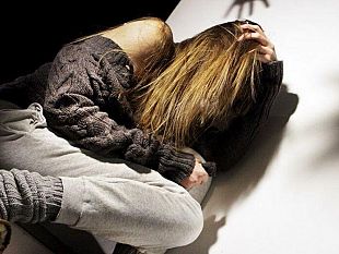 mazara/il-padre-smentisce-salvo-ricredersi-la-figlia-violentata-vergogna-o-paura
