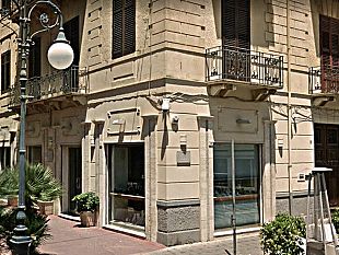 rapinata-una-gioielleria-del-centro-a-mazara-la-criminalita-continua-a-sfuggire-di-mano-allo-stato