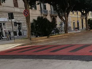 strisce-pedonali-in-via-fardella-lunedi-si-riprende-con-i-lavori