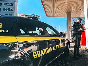 la-gdf-scova-una-serie-di-impianti-con-gasolio-non-a-norma-scattano-sequestri-e-denunce