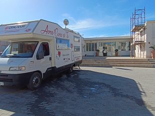 il-camper-dellassociazione-batticuore-batti-onlus-fa-tappa-alle-egadi