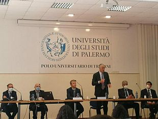 il-rettore-micari-incontra-le-matricole-del-polo-universitario-di-trapani